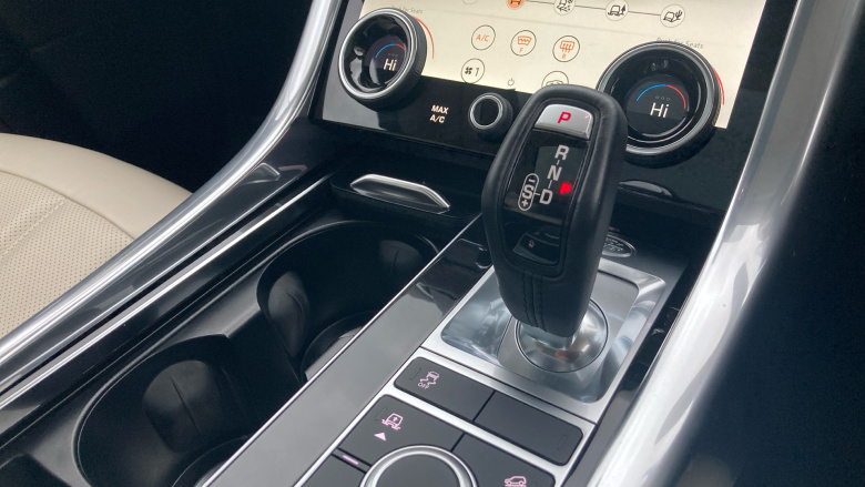 Land Rover Range Rover Sport 3.0 D300 HSE Silver 5dr Auto Diesel Estate